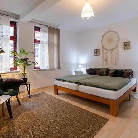 Naumburger Charme "Schwarzes Gold" Appartement Naumburg  Buitenkant foto